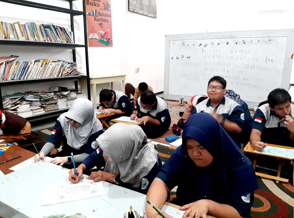<p>siswa memahami tawaduk dan hormat</p>