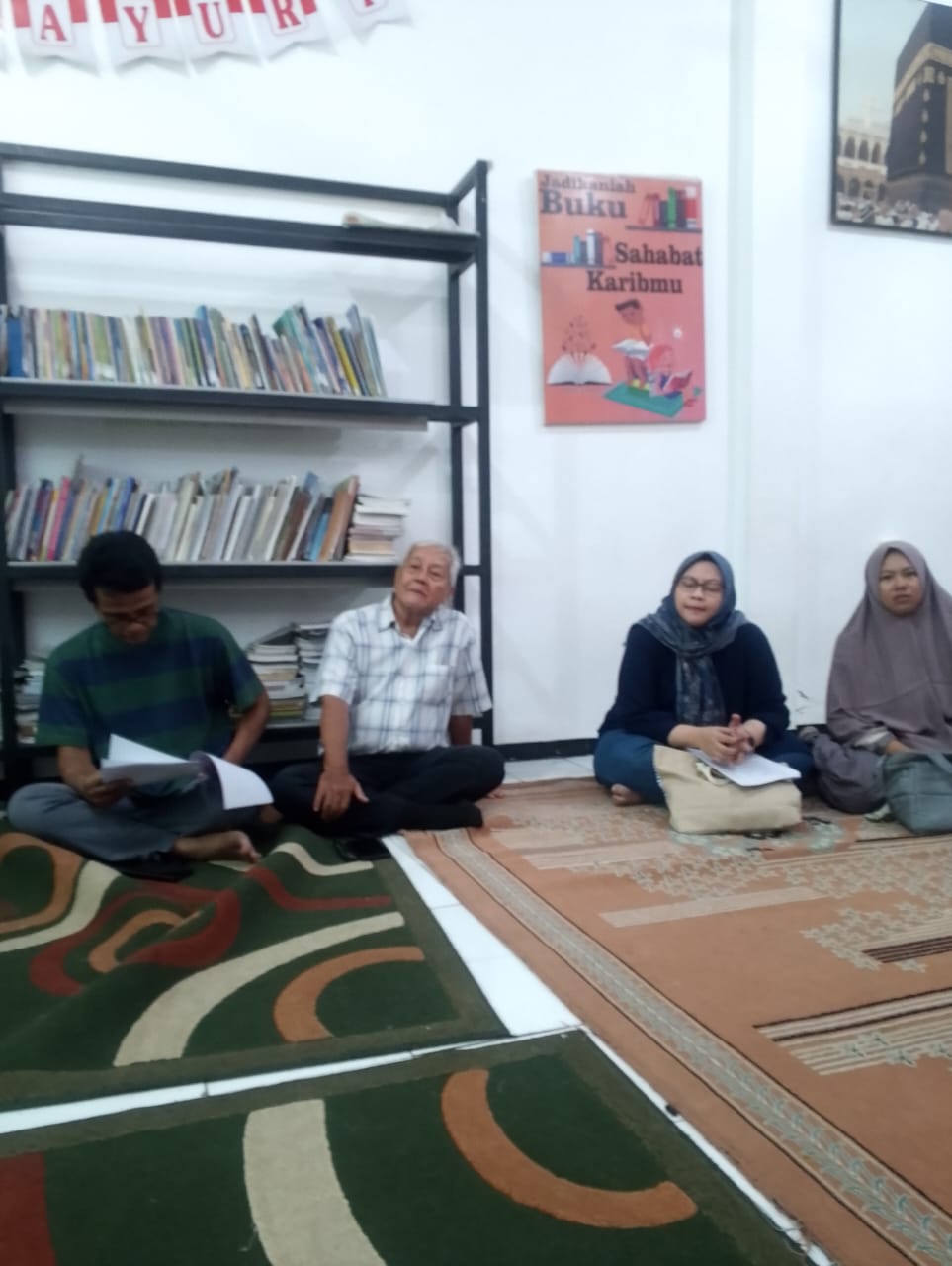 <p>pertemuan dengan korlas kelas akhir membahas te...