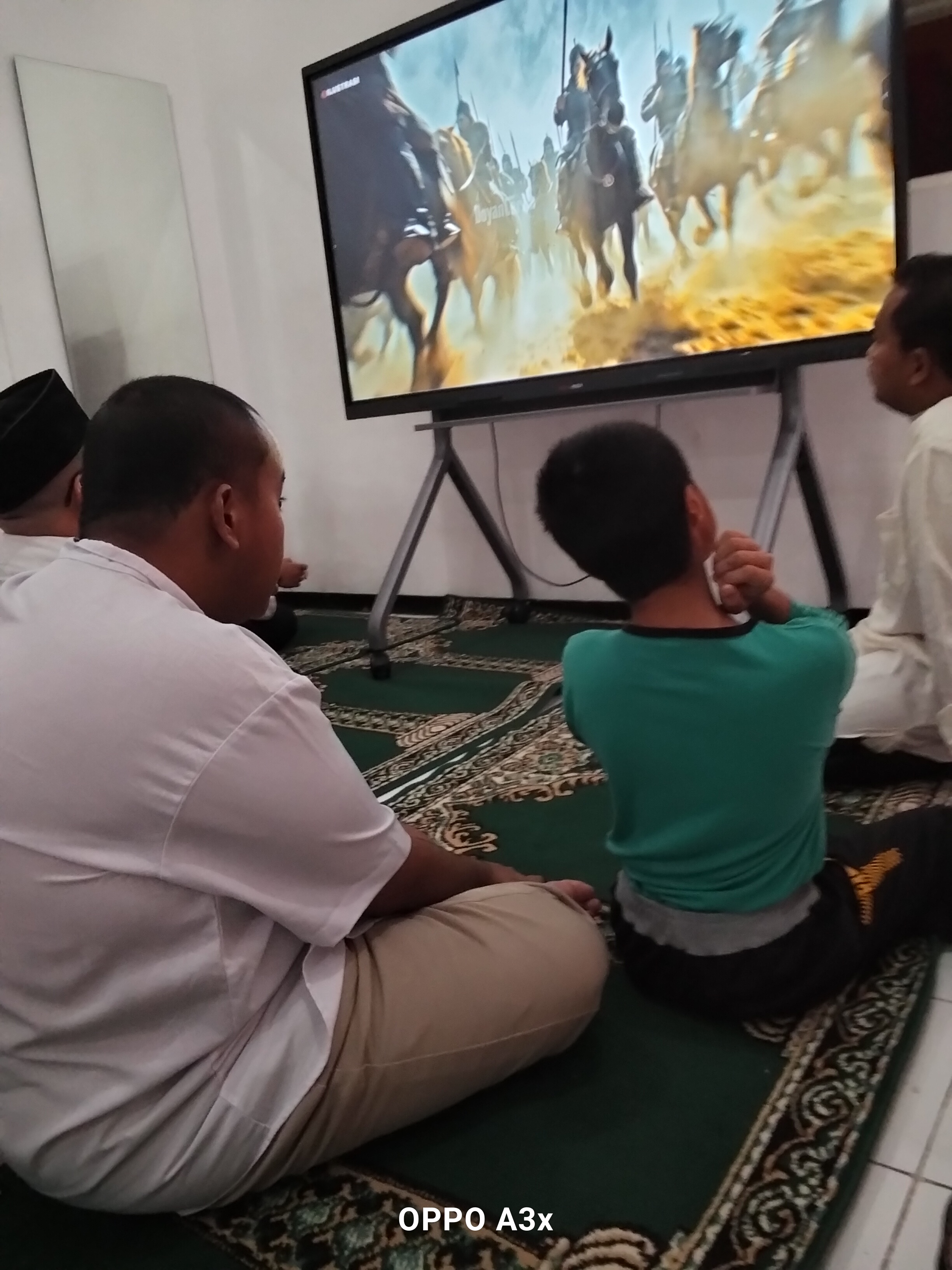 <p>Apel pg,,,berdoa,,,sholat Dhuha ,,, kegiatan po...