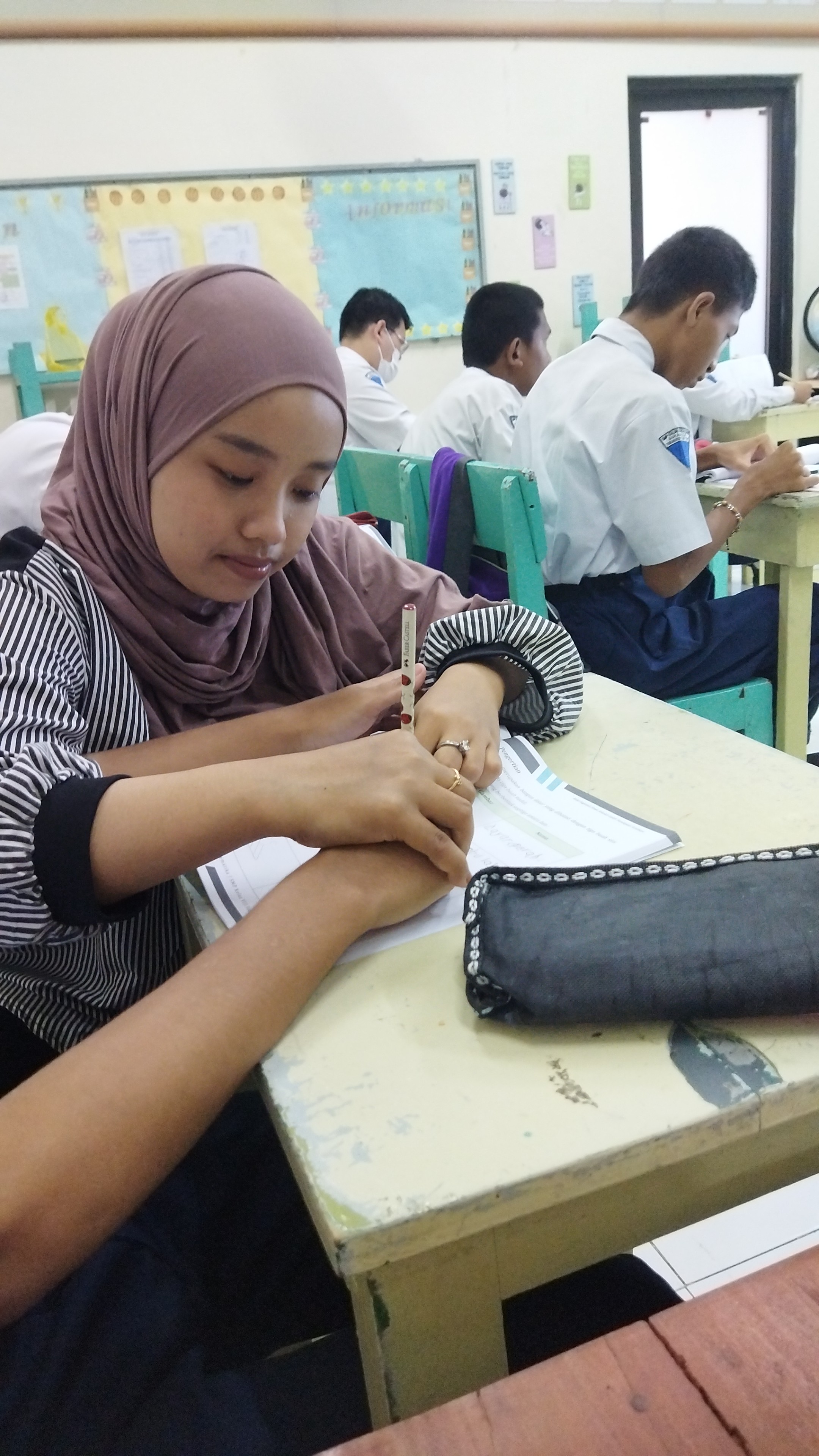 <p>Pendampingan Pembelajaran Kelas 8 dan melanjutk...