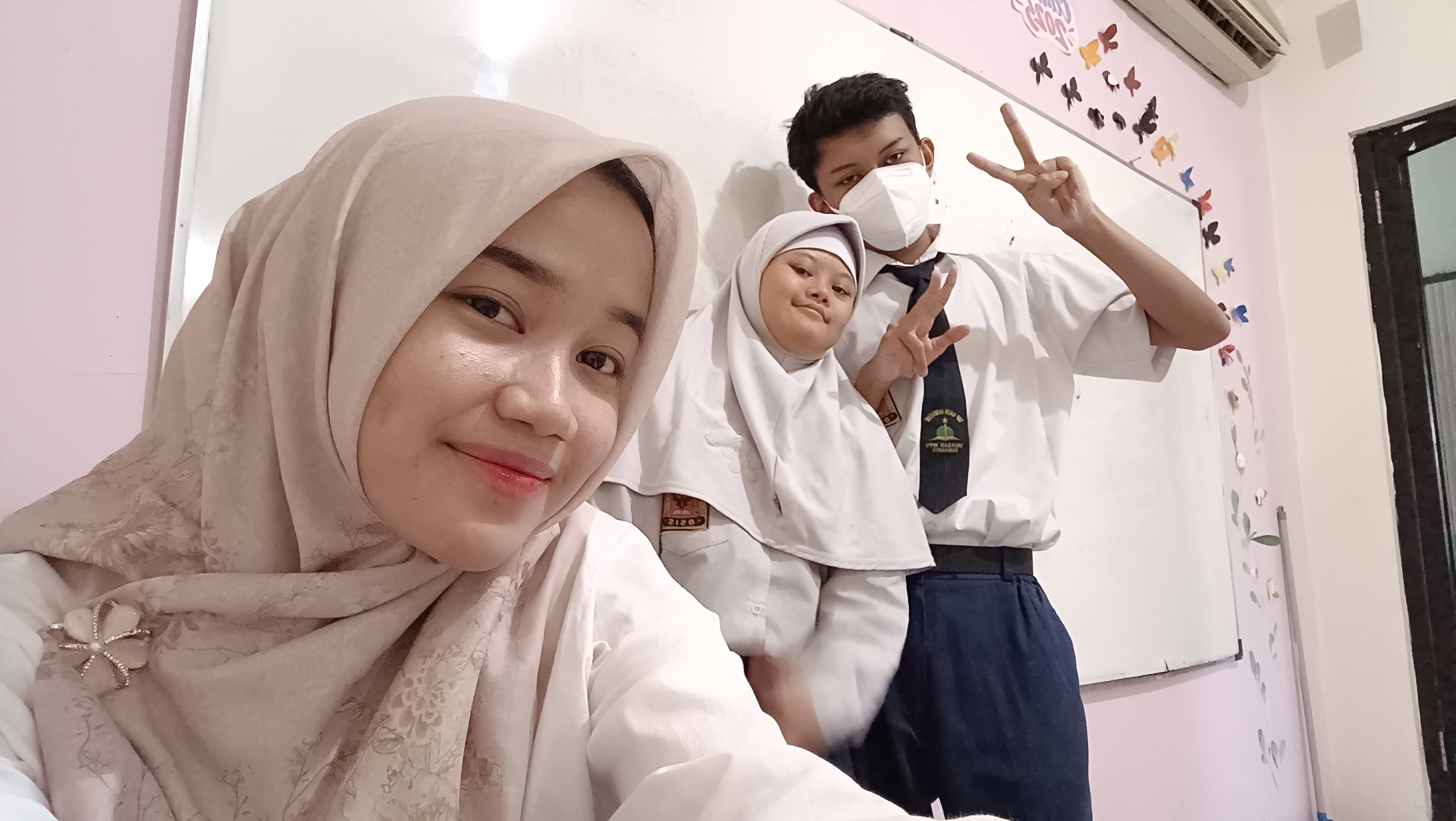 <p>Mengisi kegiatan pembelajaran di kelas IX denga...