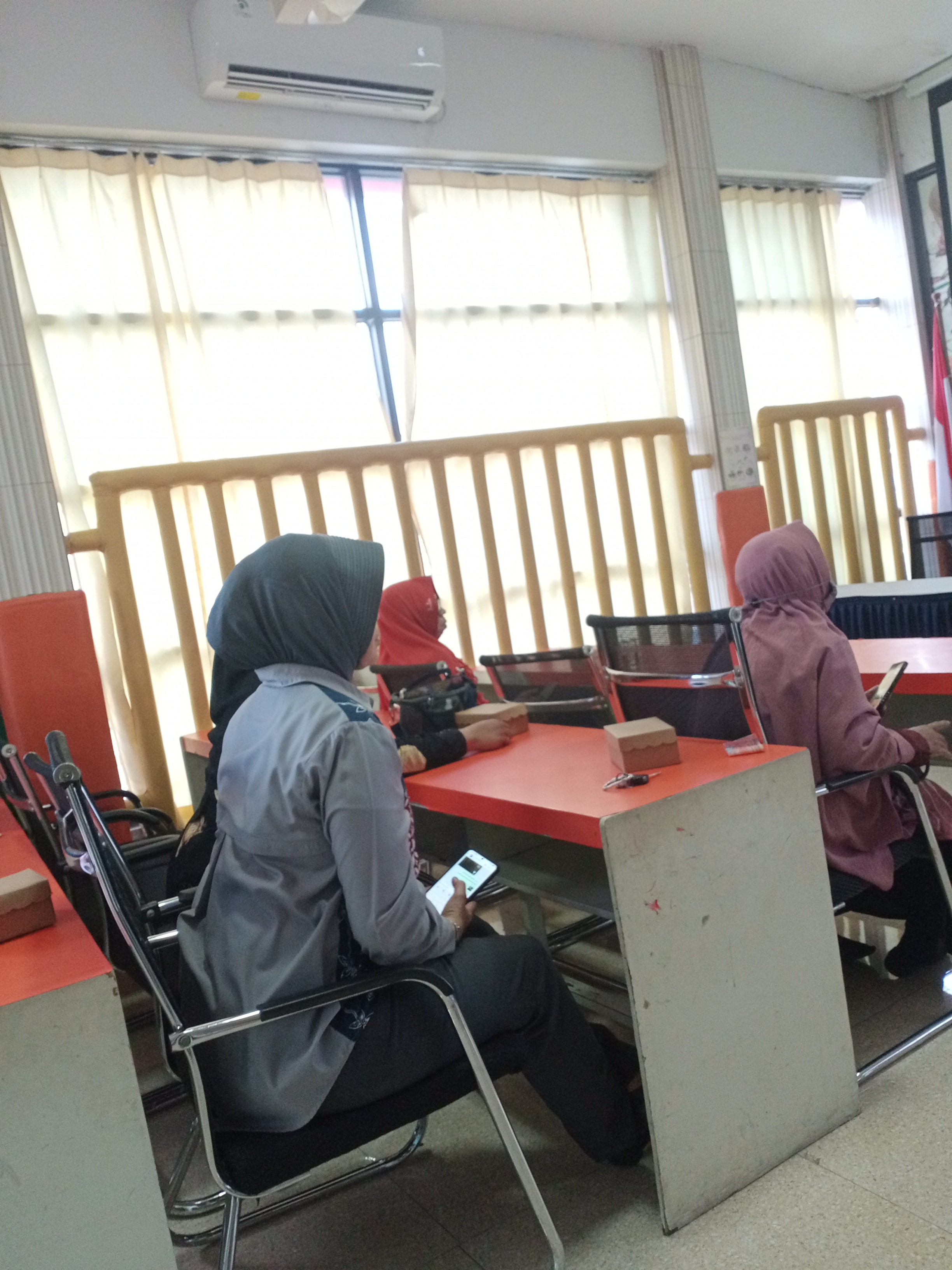 <p>Pertemuan Orang Tua Baru Sosialisasi tentang ta...