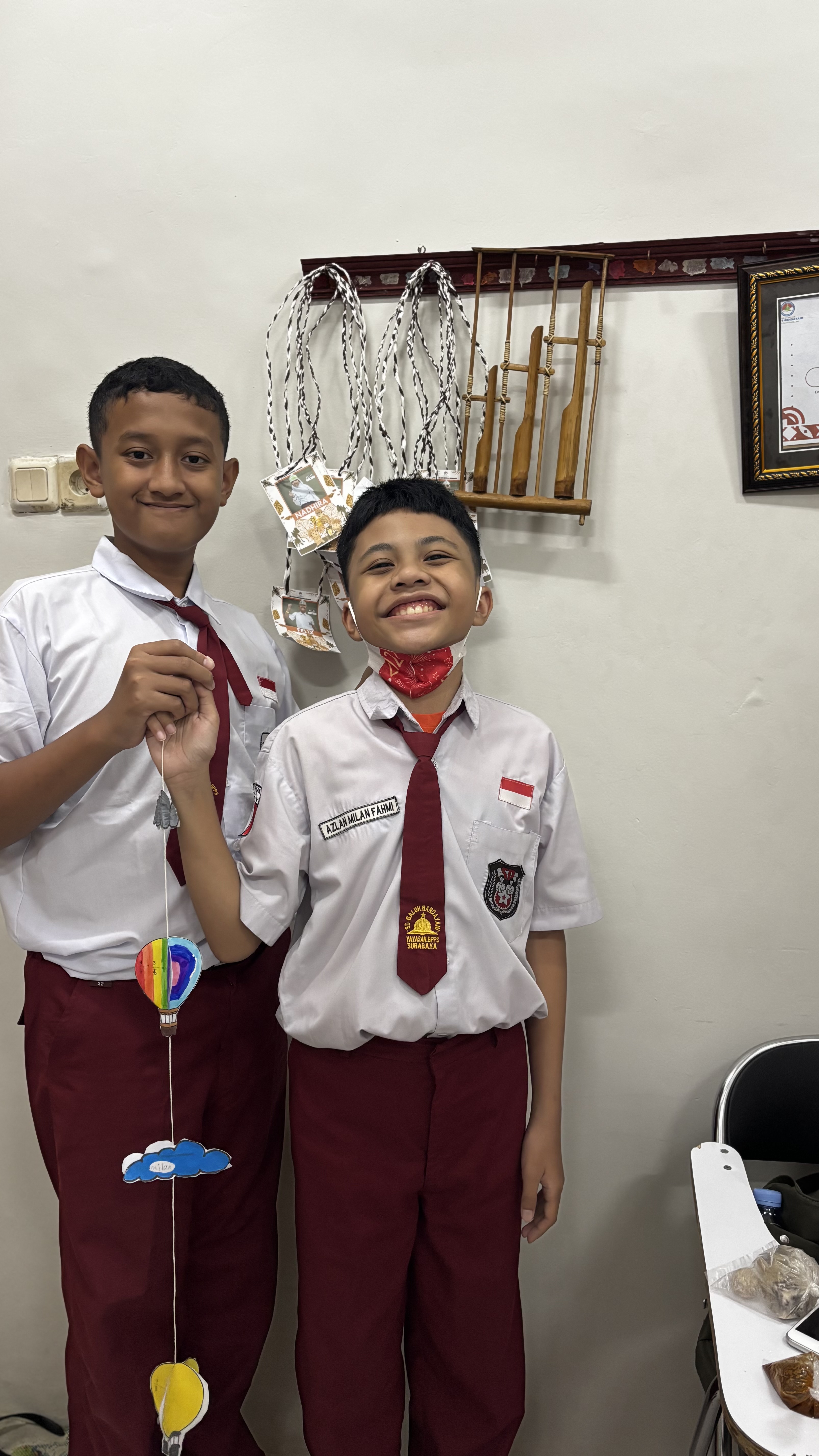 <p>Pendampingan belajar dan membantu siswa memaham...