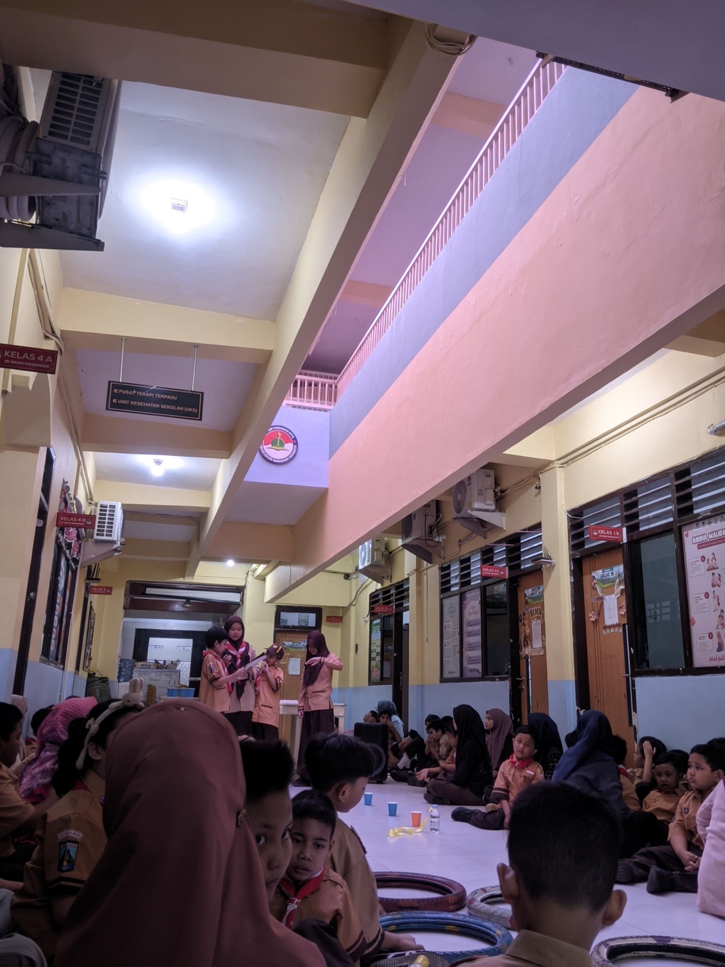 <ul><li>pramuka</li><li>membuat media untuk minggu...