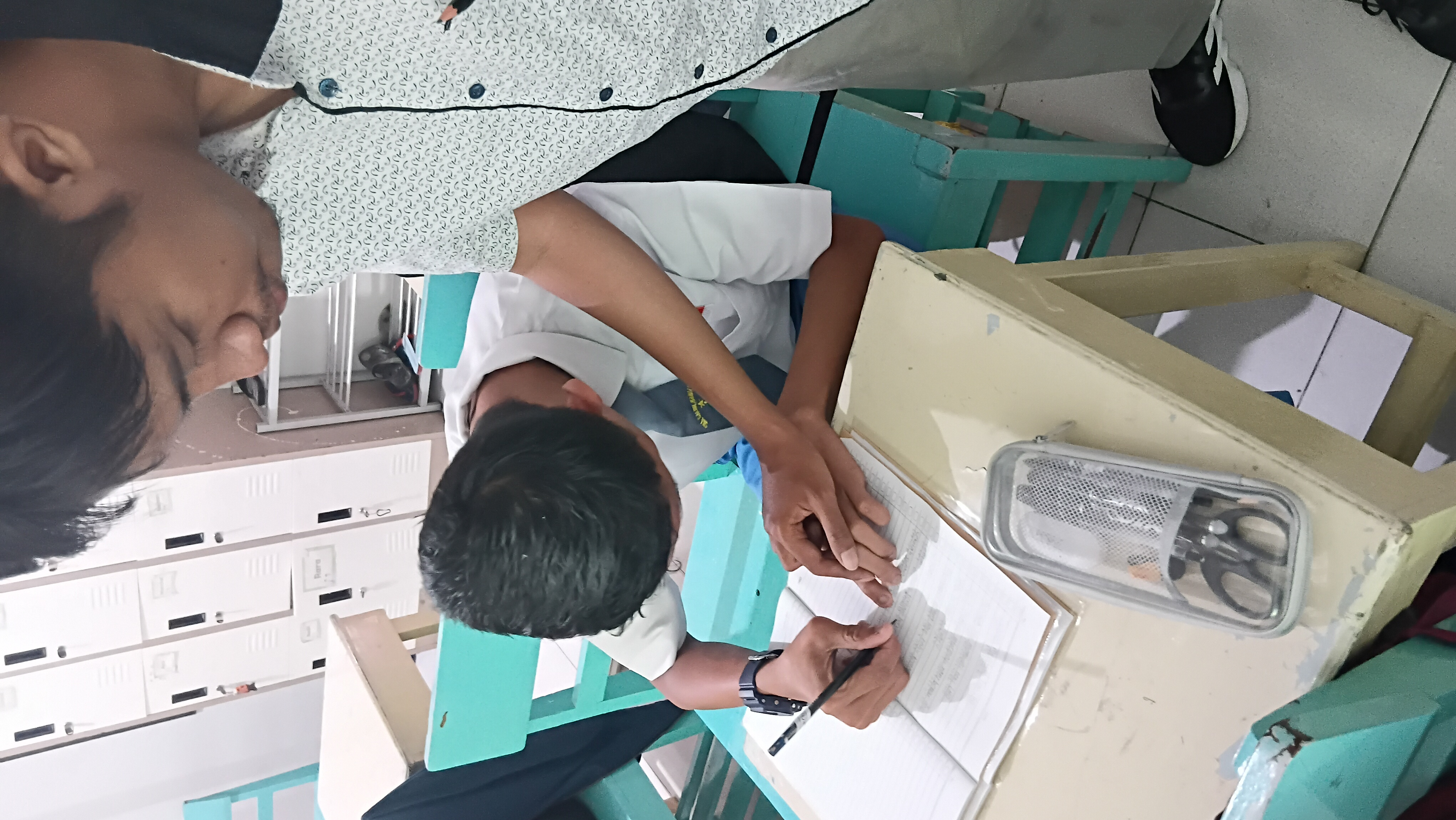 <p>Membimbing siswa siswi kelas X dalam mengikuti...