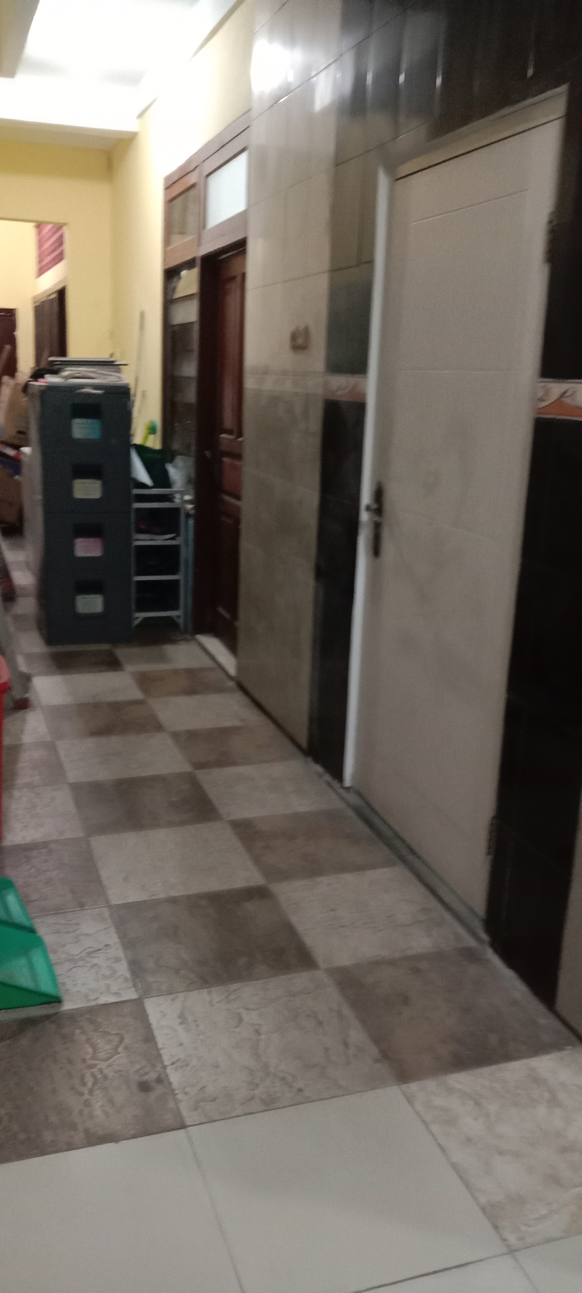 <p>Pemindahan kelas 1A, 1B, 1C dan kantor kepala s...