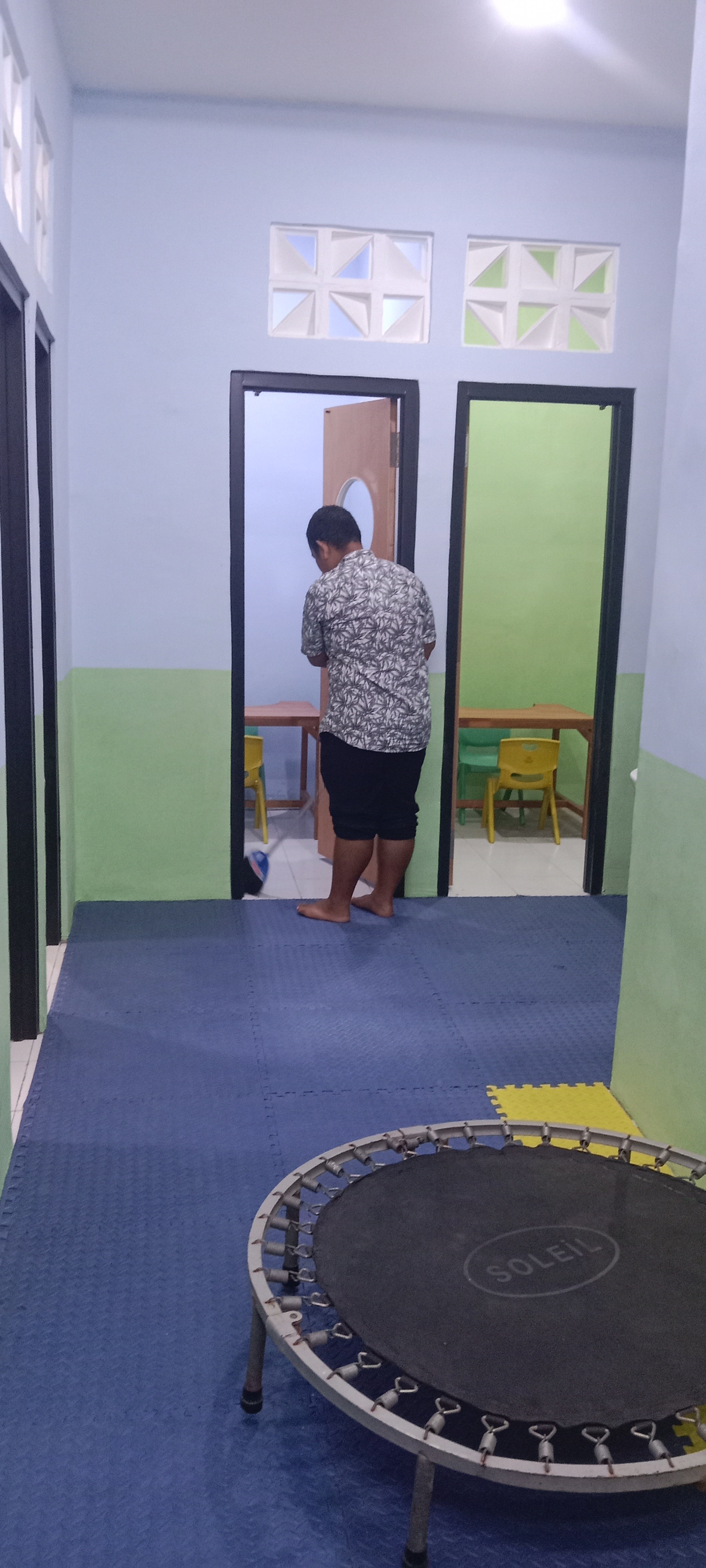 <ol><li>Pembersihan ruang manajemen, informasi dan...
