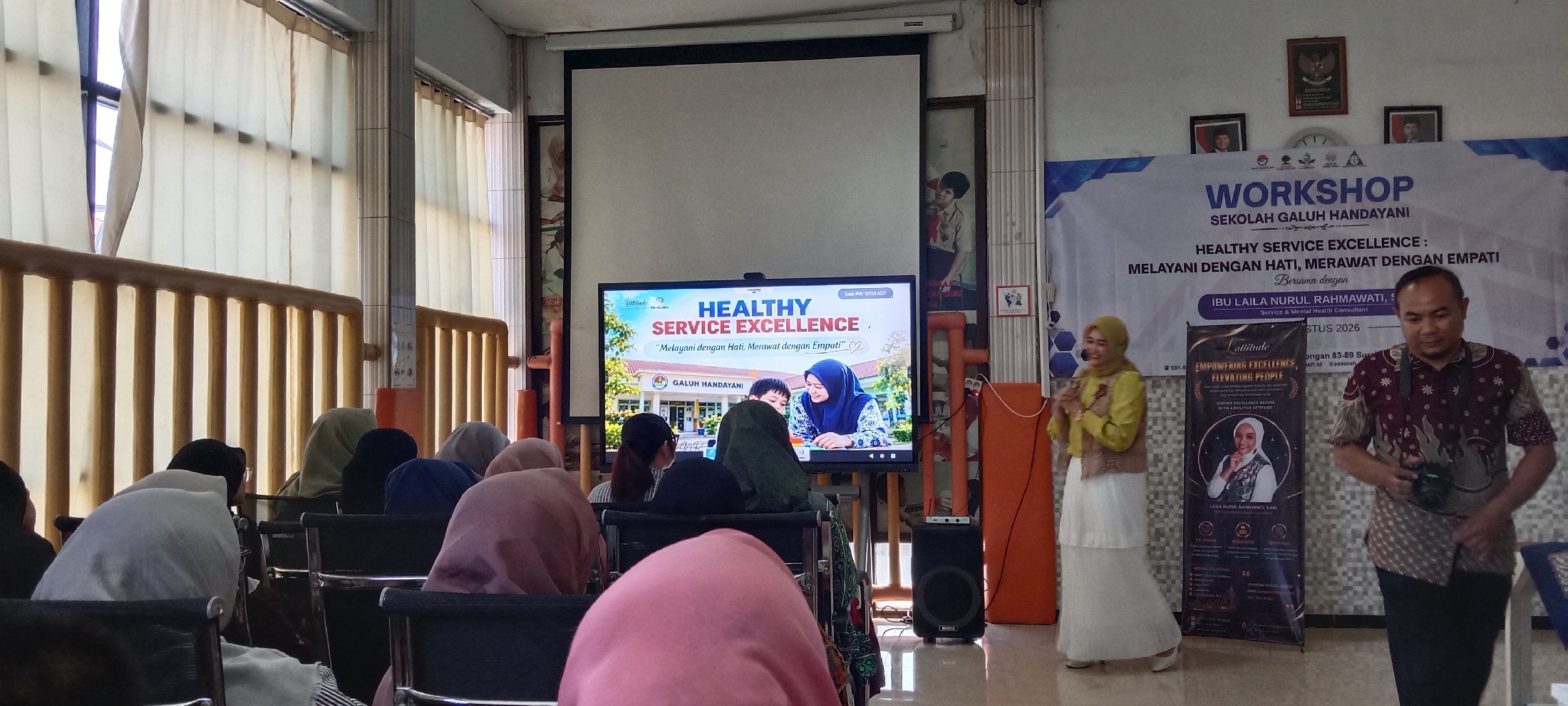 <ol>
<li>Mengikuti workshop oleh psikolog rotary c...