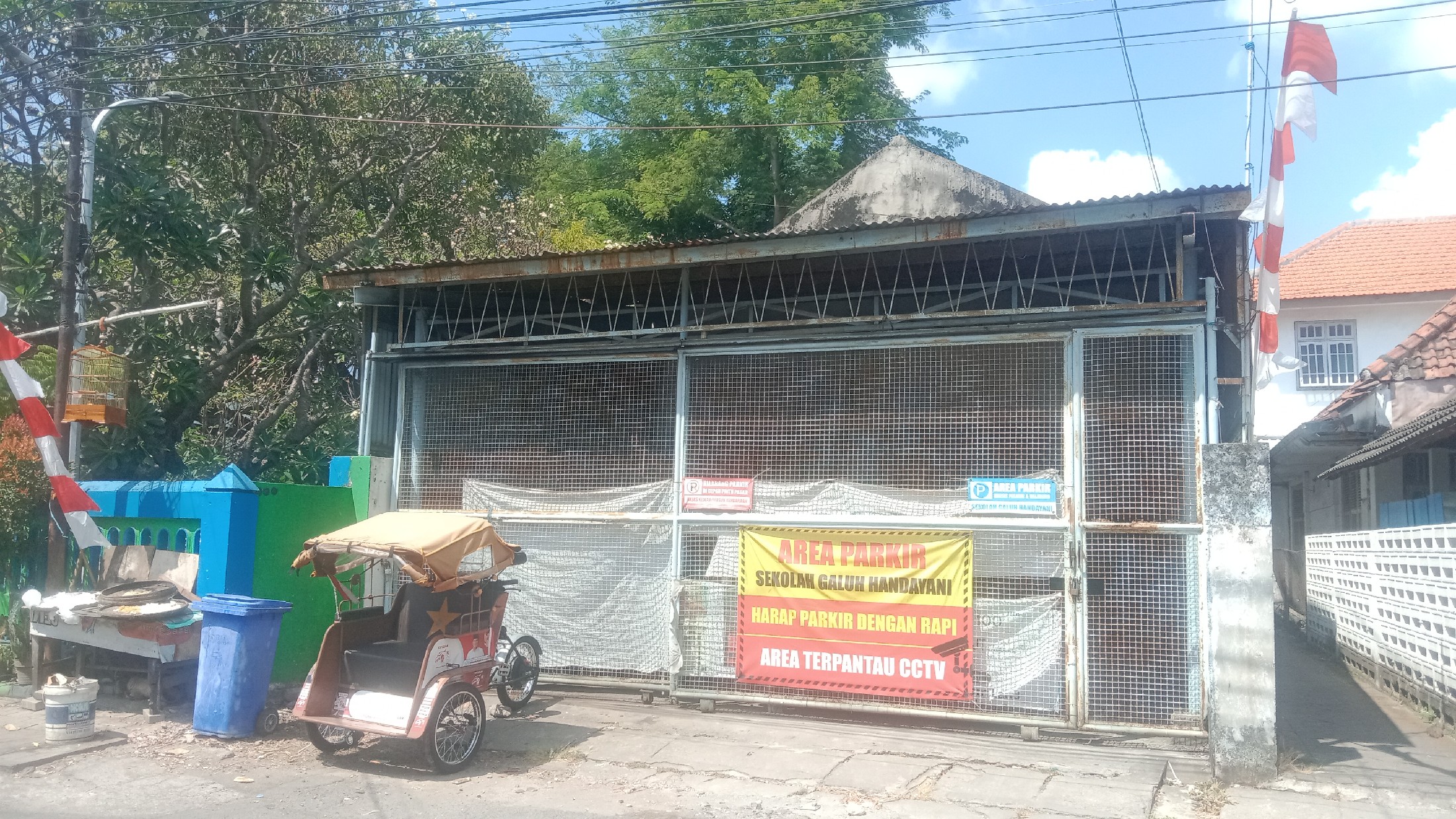 <p>Proses pembayaran biaya penyambungan PDAM dan p...
