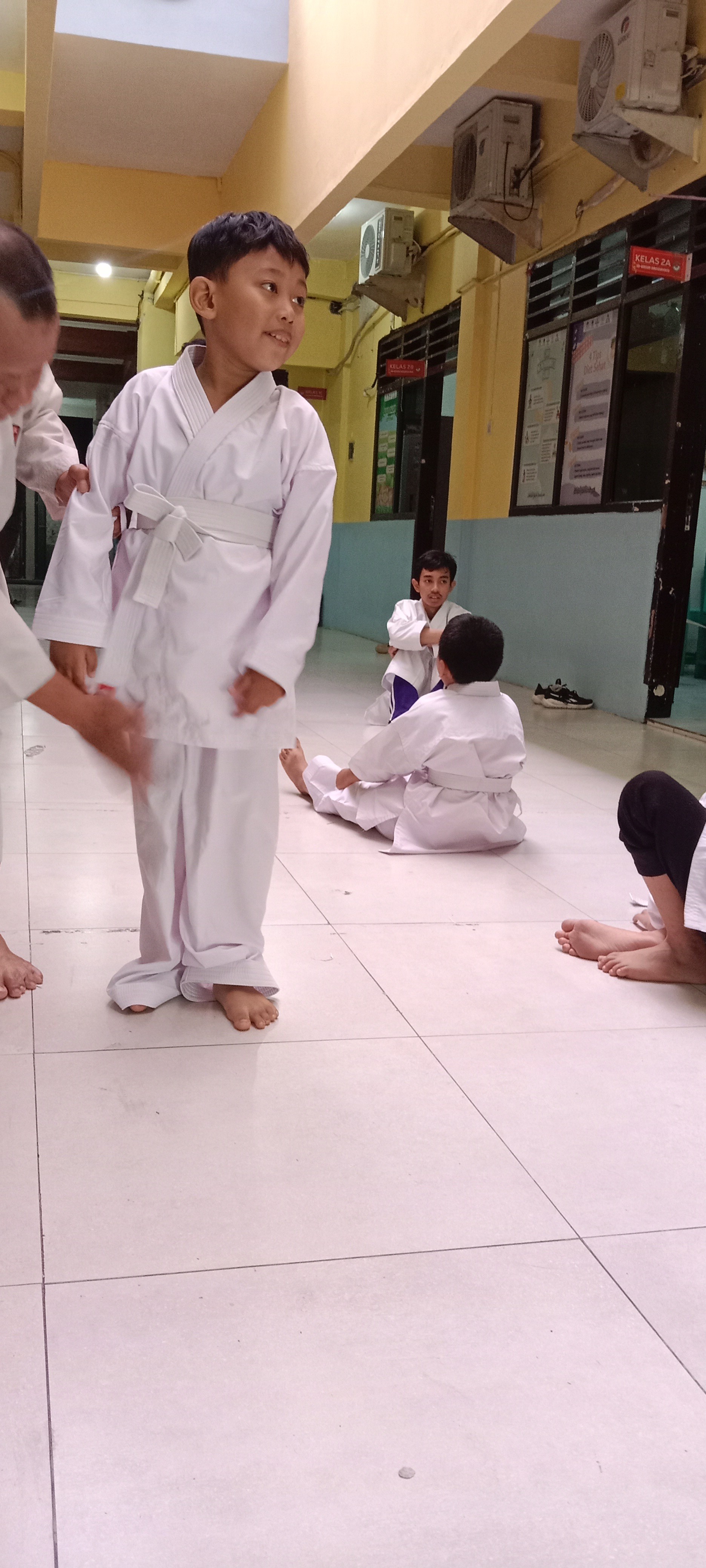 <p>Koordinasi dengan sinsei terkait peserta ekskul...