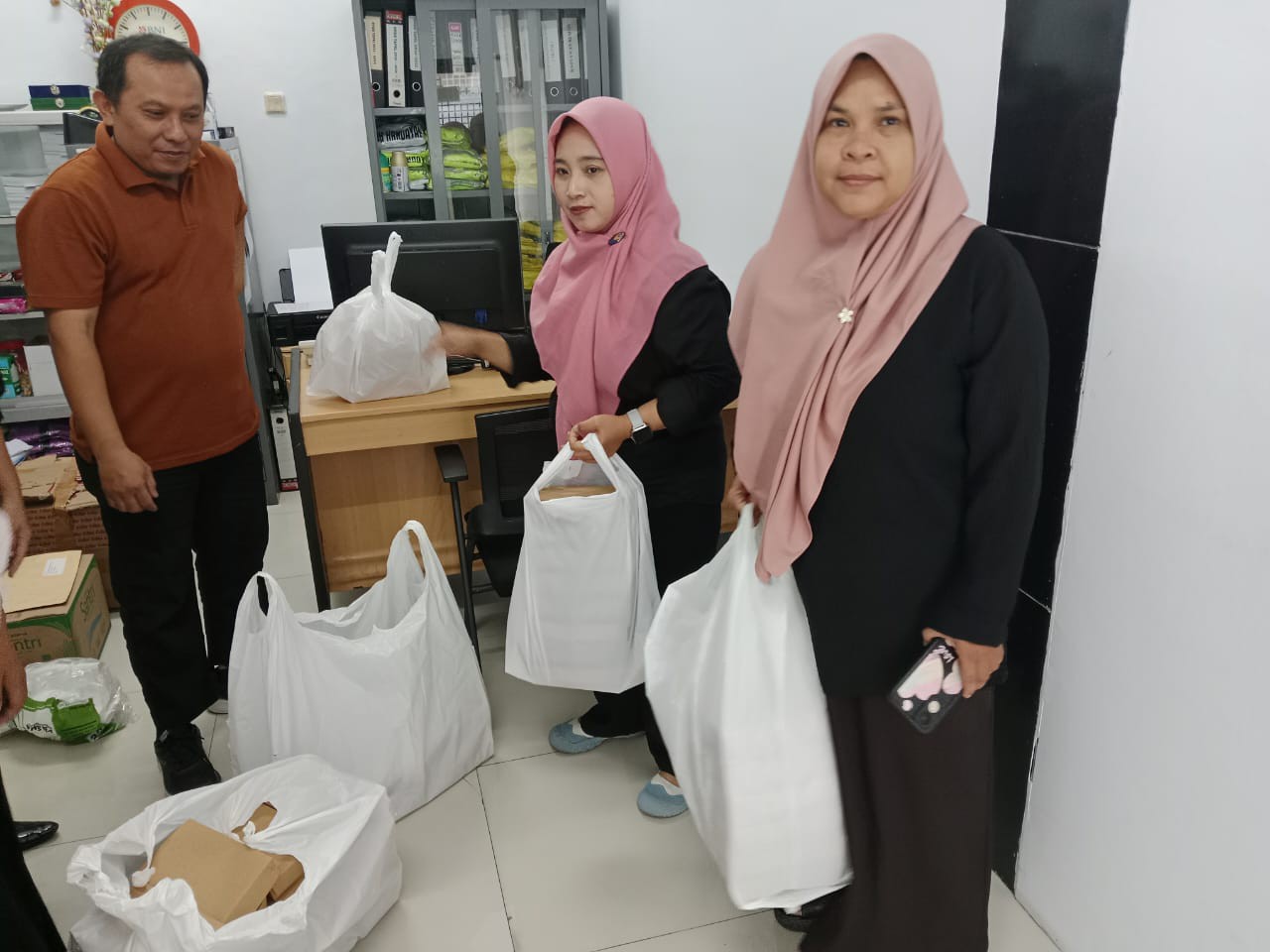 <ol>
<li>Pemrosesan pembayaran SPP via transfer</l...