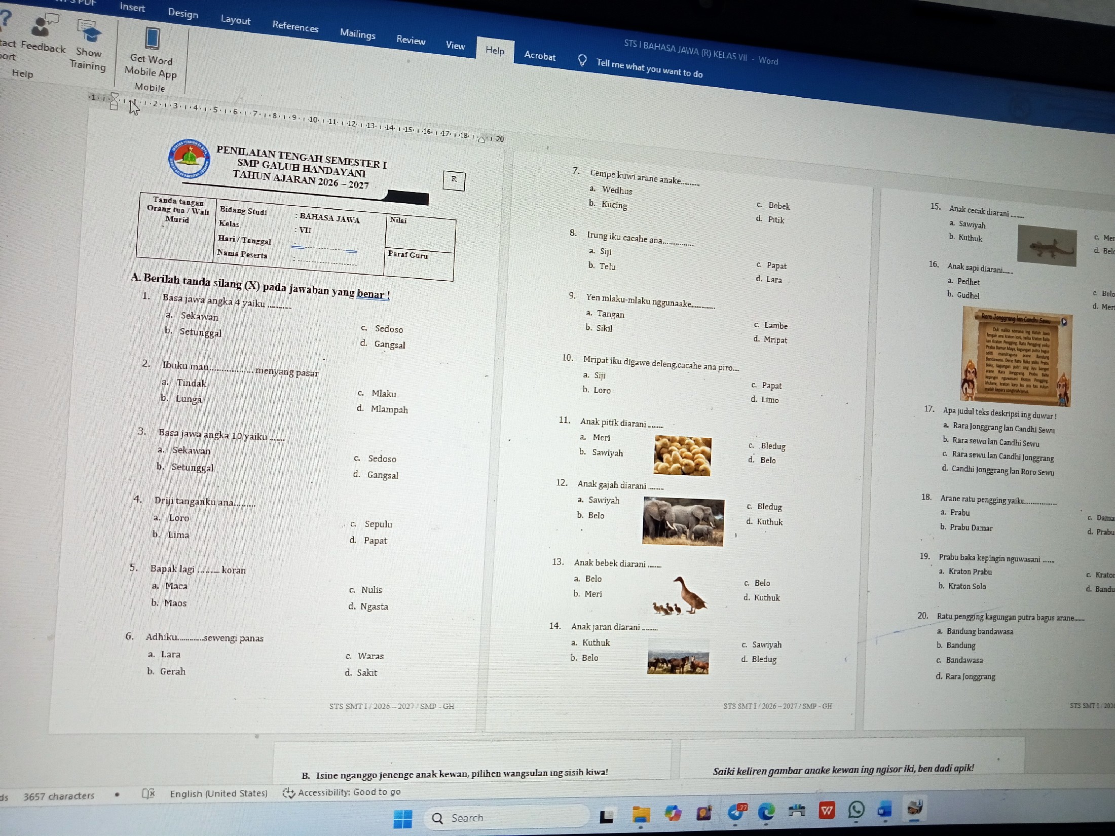 <p>Membuat soal PTS bahasa Inggris</p>