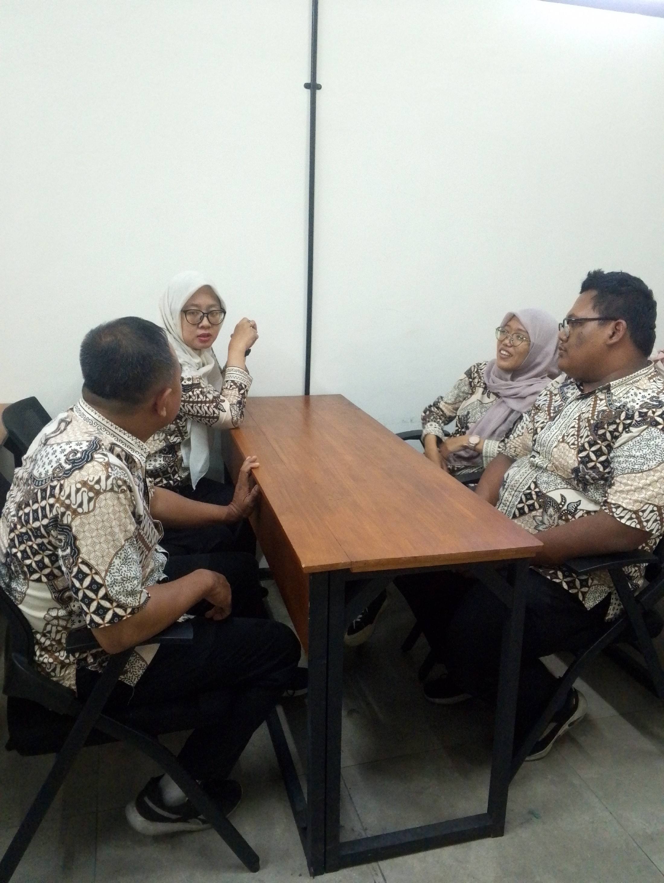 <p>Breafing lembaga college:</p>
<p>1. Penanganan...