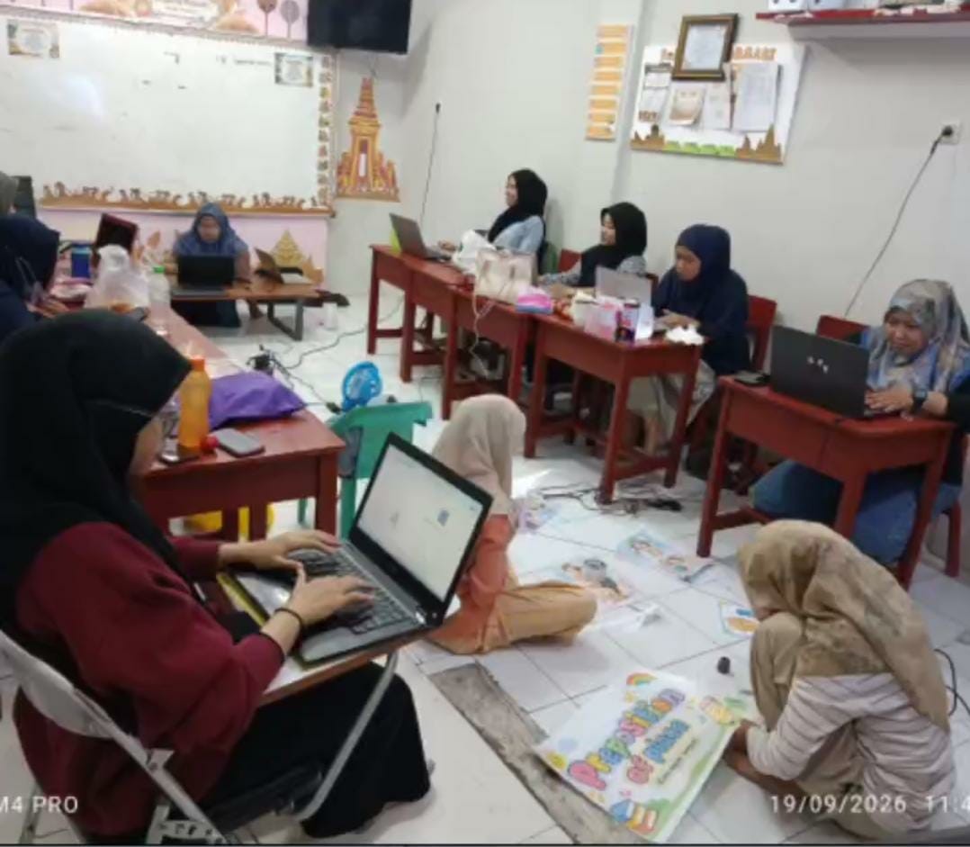 <p>Mengerjakan BKS</p>