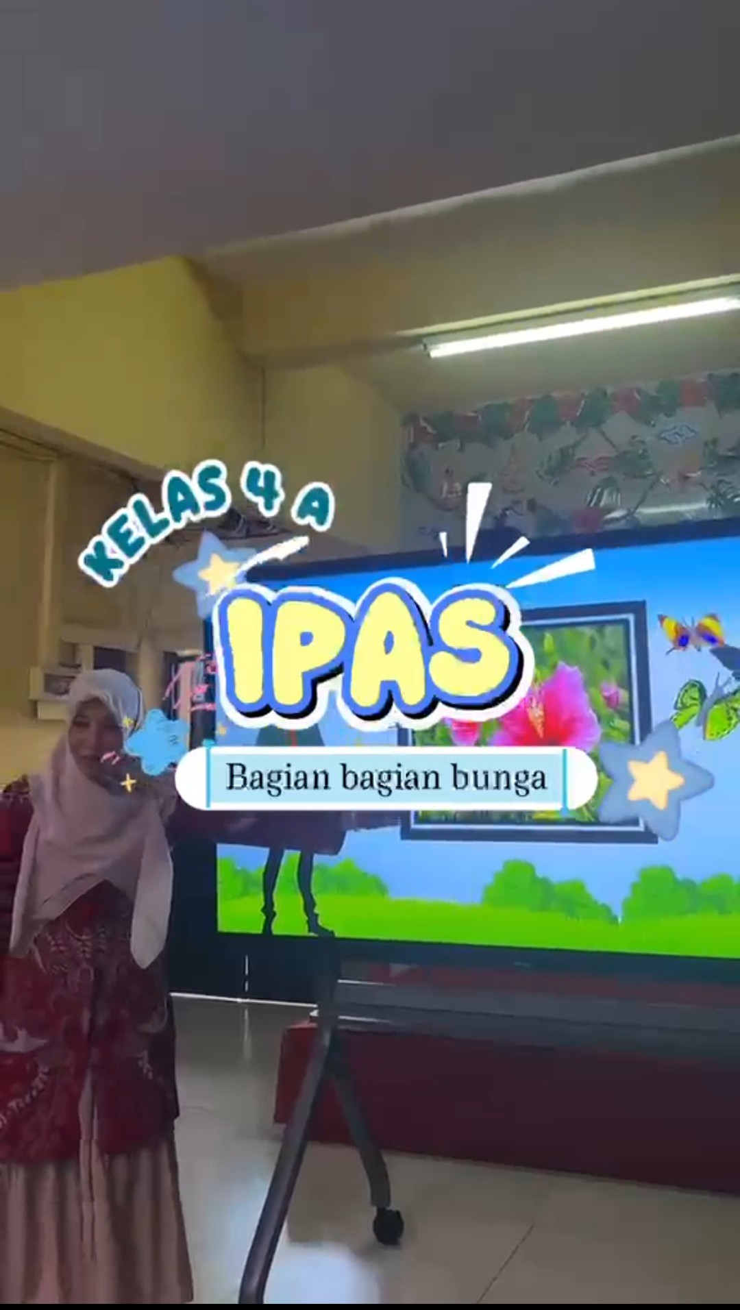 <p>Mendampingi siswa kelas 4A belajar tentang bagi...