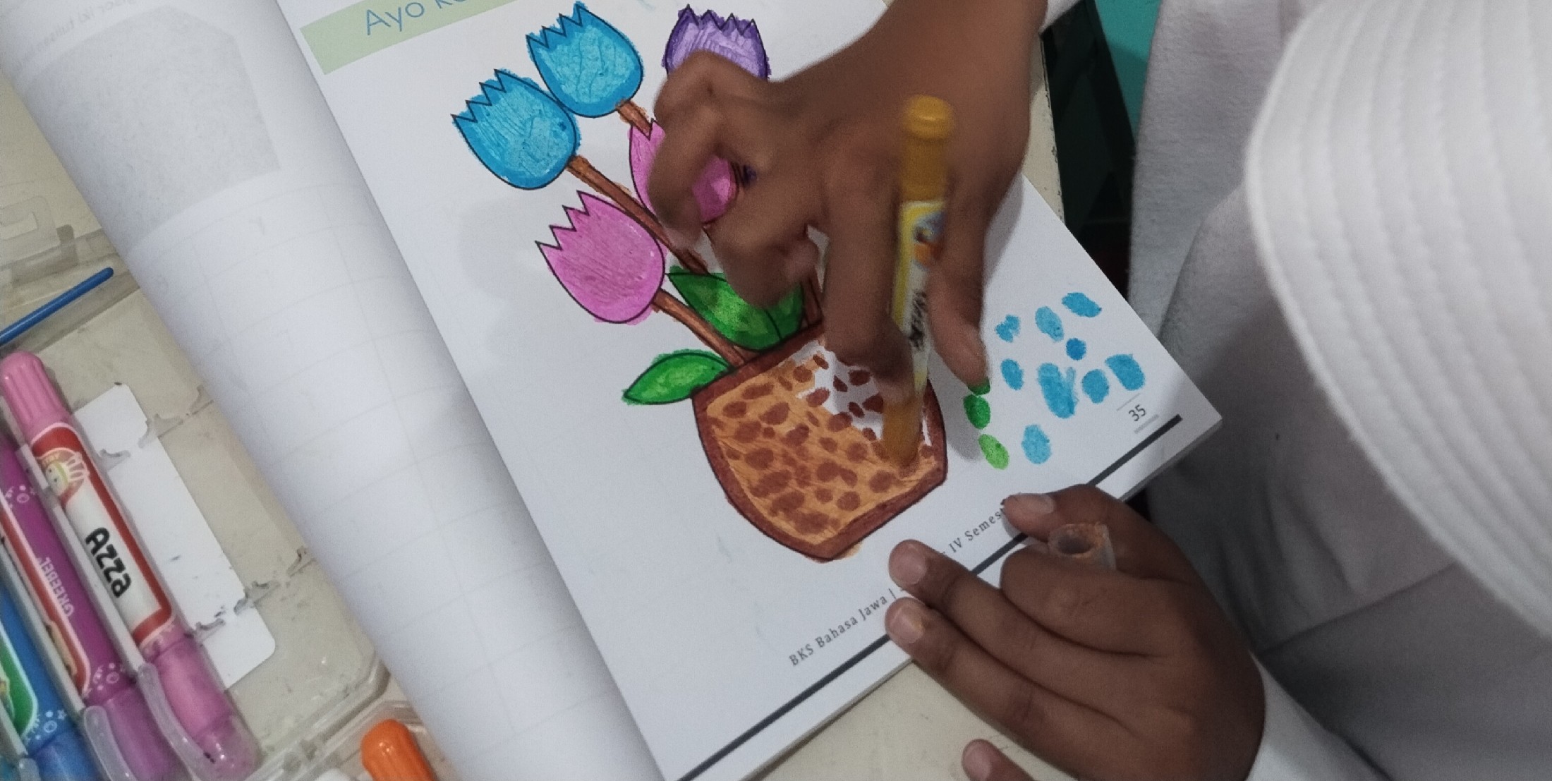 <p>Materi "Macam-macam Daun"</p>