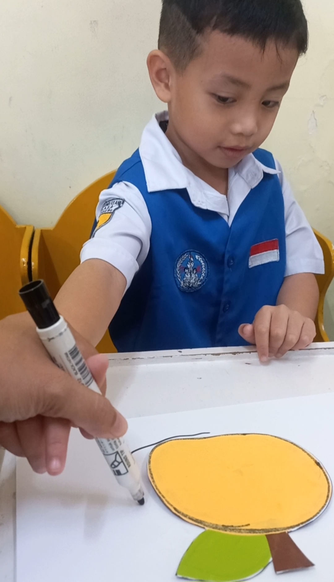 Menjiplak gambar sederhana
