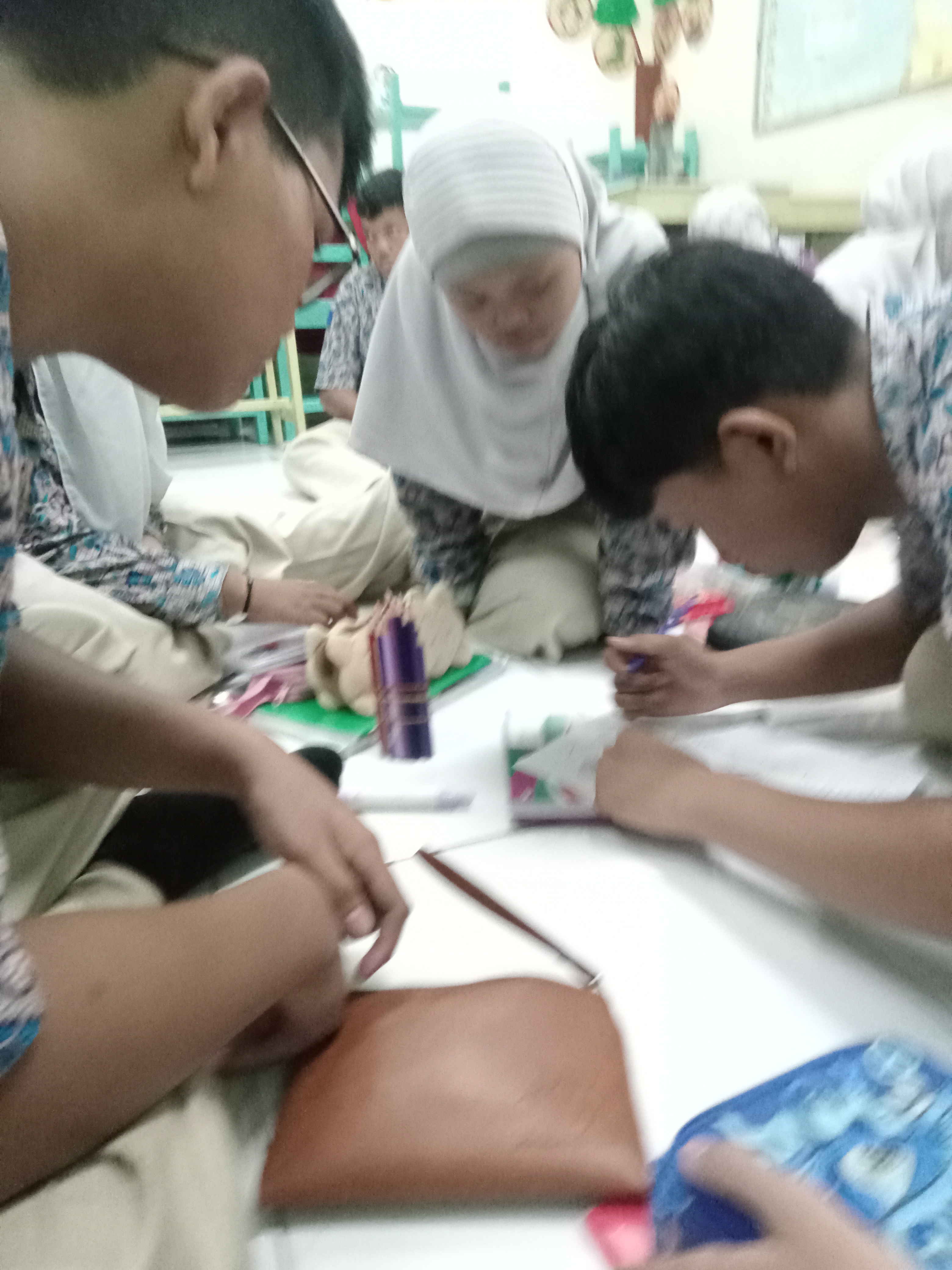 Operasi perkalian bilangan dan mewarnai 