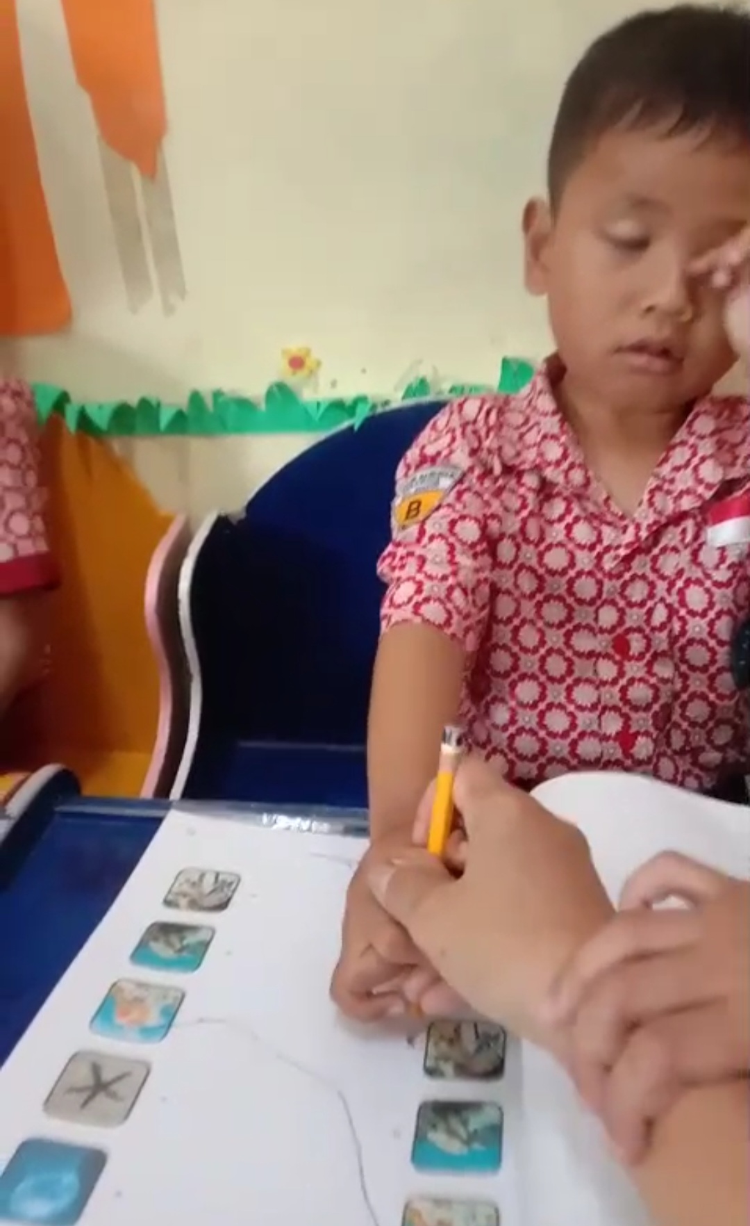 Mengerjakan BKS IPA