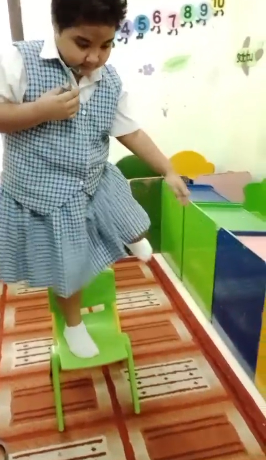 Naik dingklik (pengganti kegiatan siswa non muslim)
