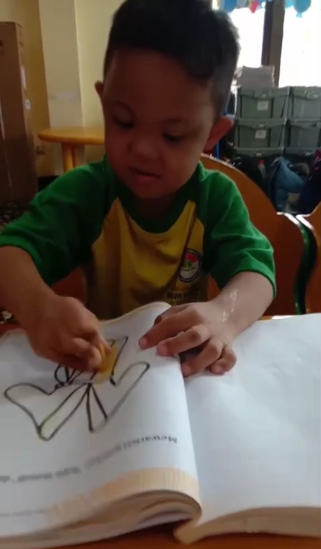 Mewarnai gambar