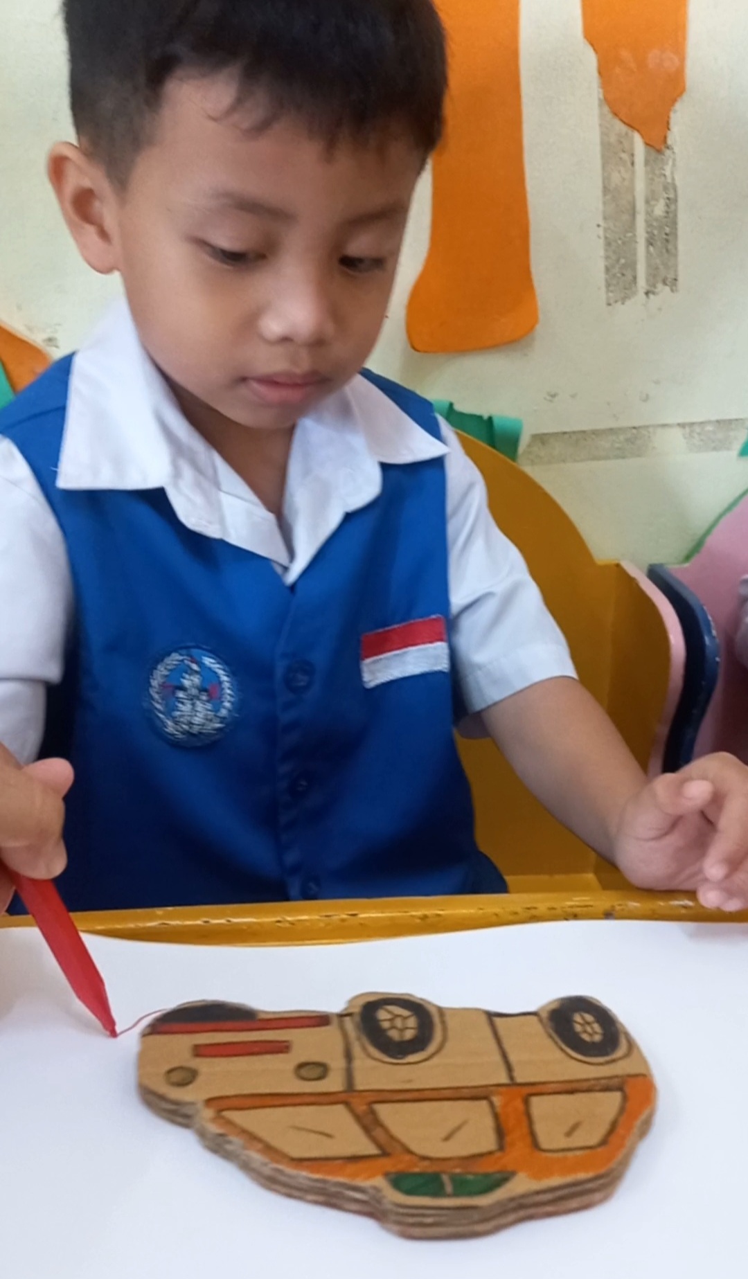 Menjiplak gambar sederhana