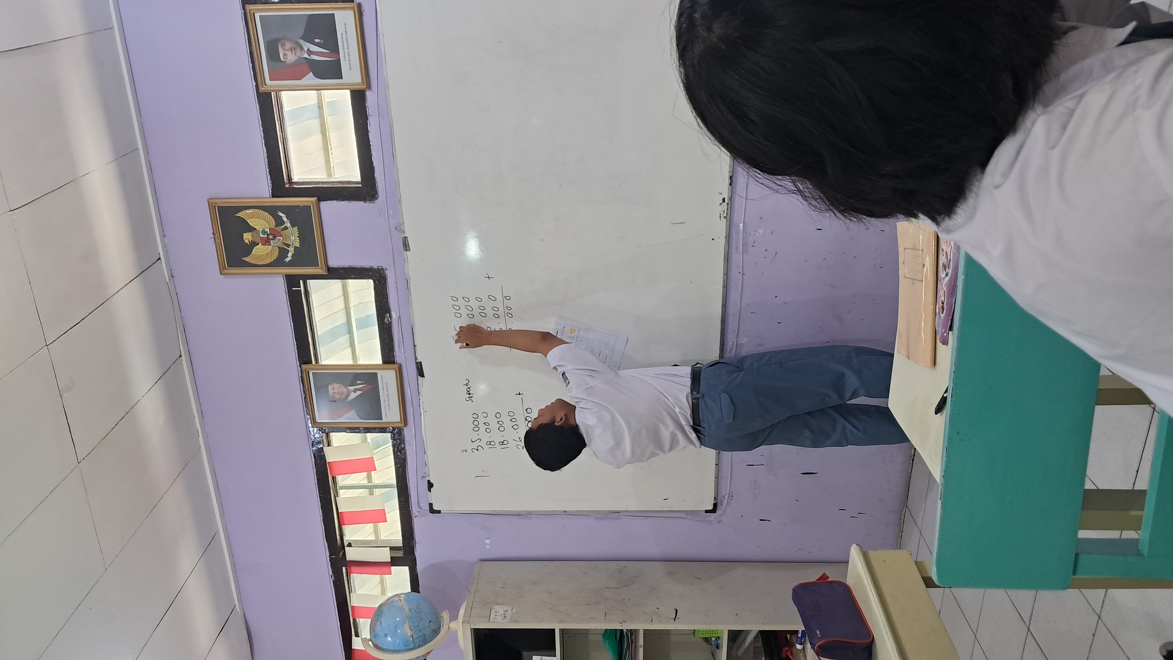 uang dan treansaksi 