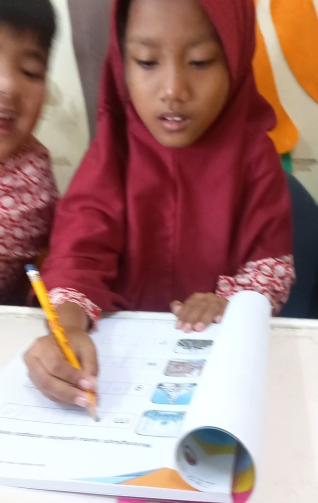 Mengerjakan bks ips