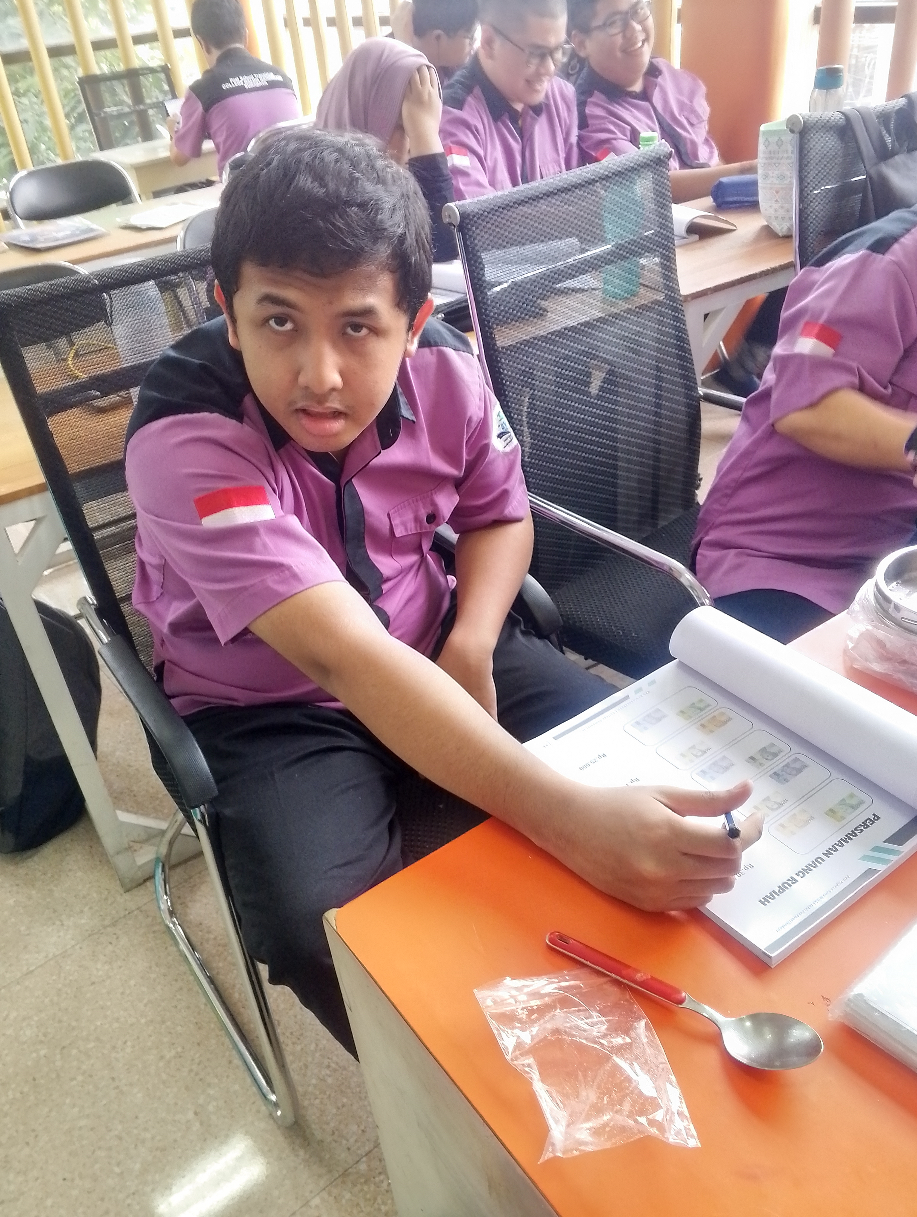 Konsep uang