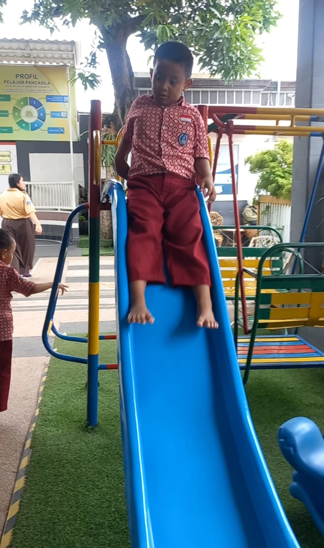 Naik prusutan