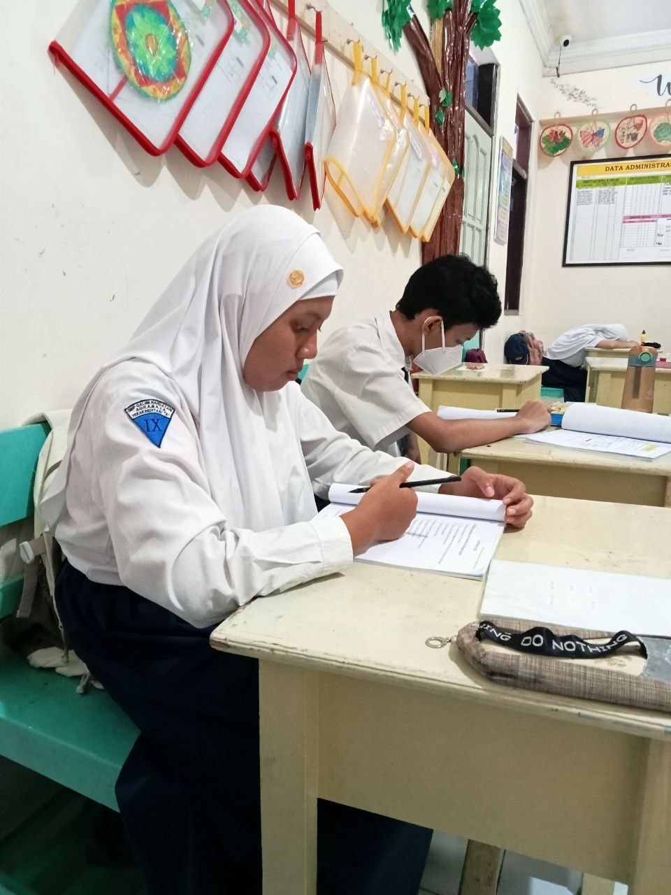 Peran teknologi Informasi dalam kehidupan 