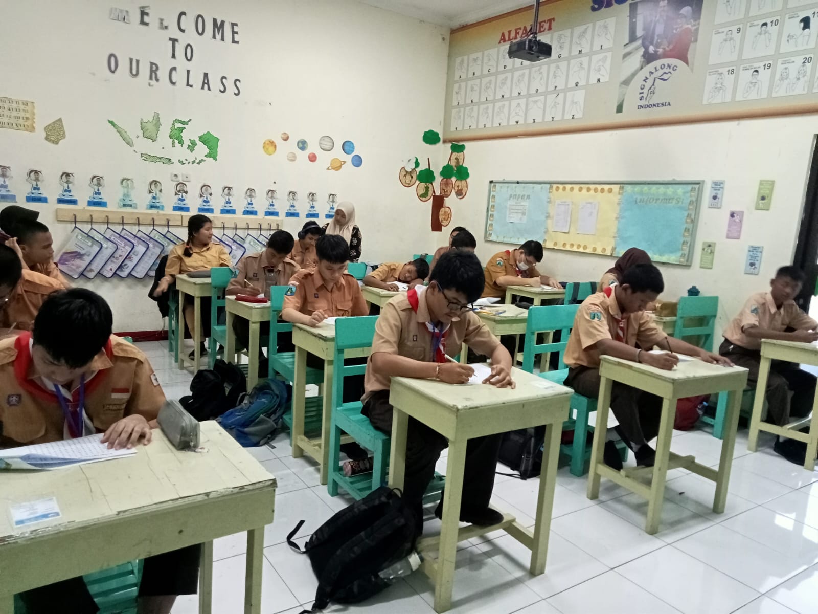 SAT IPS