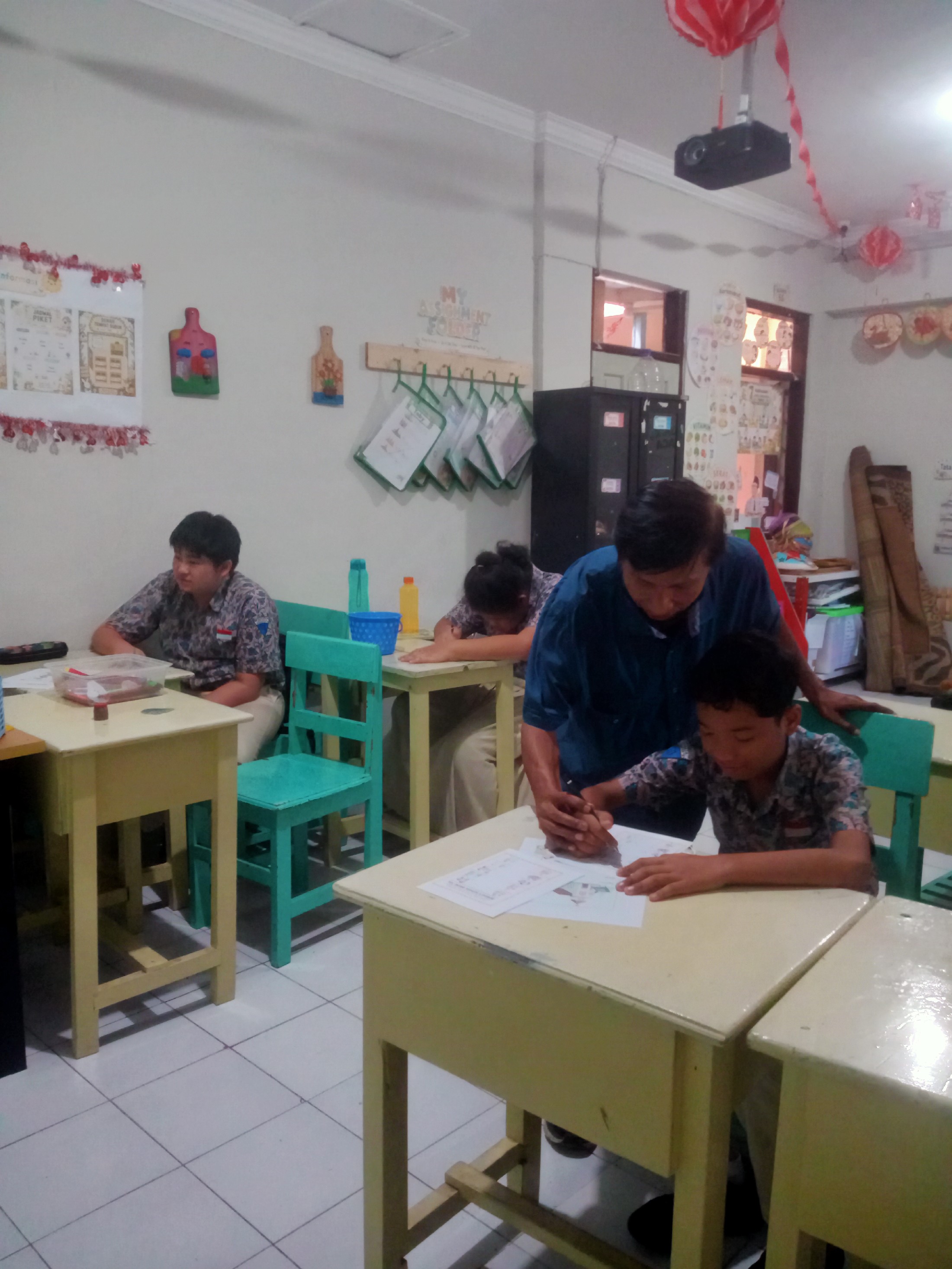 <p>Rumah Ibadah umat Kristen</p>