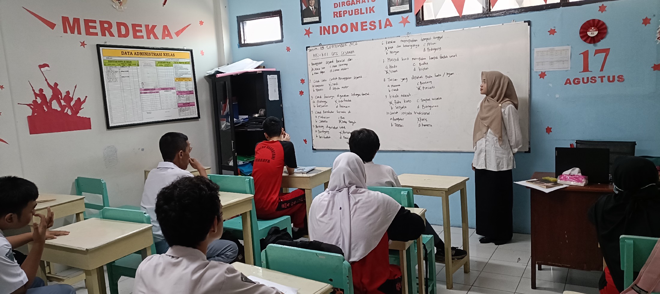 <p>Latihan Soal Kisi-kisi UTS Sejarah&nbsp;</p>