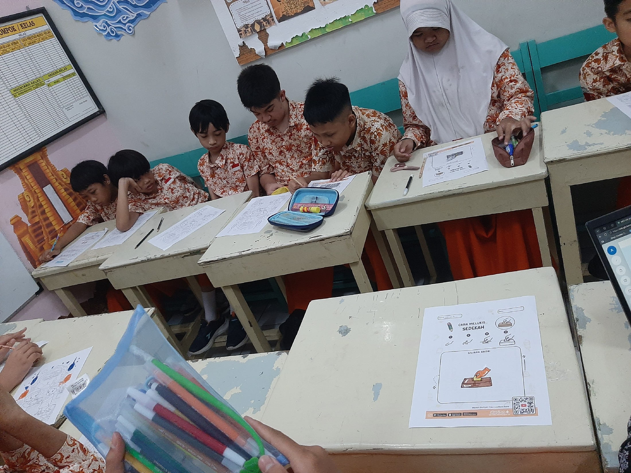 <p>Zakat</p>
