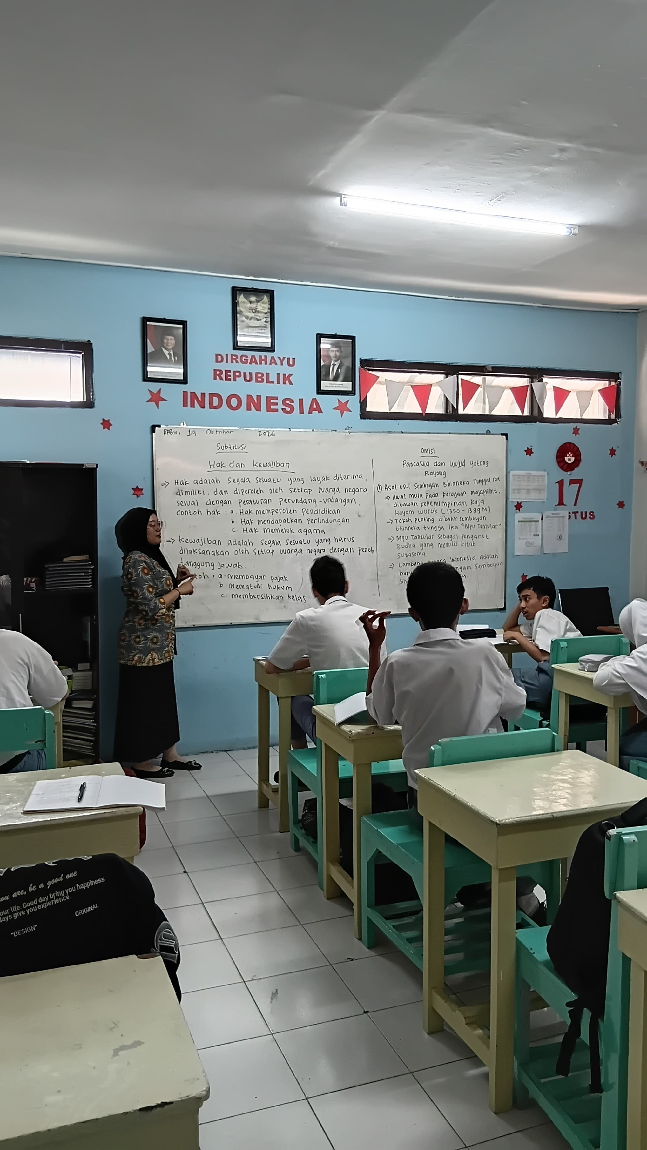 <p>Hak dan Kewajiban (Subtitusi)</p>
<p>Pancasila dalam Bhinneka Tunggal Ika, tentang Asal Usul Bhinneka Tunggal Ika (Omisi)</p>