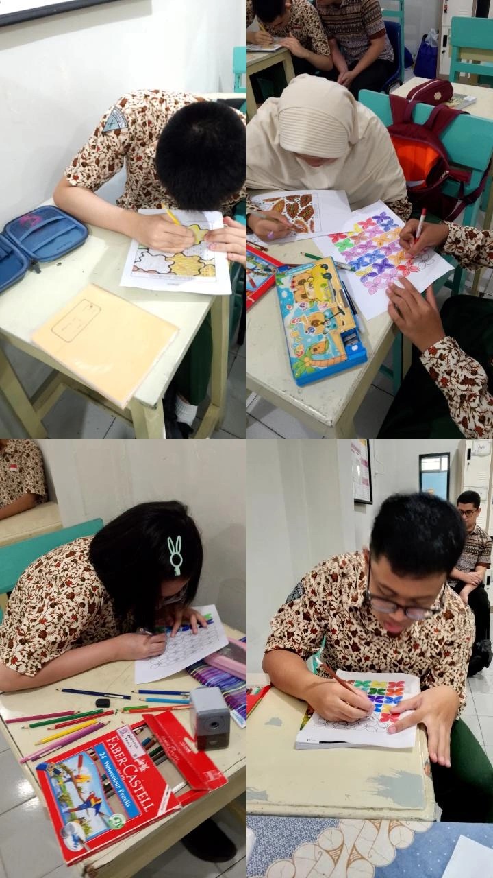 <p>Batik Indonesia ( dalam rangka memperingati hari batik)</p>