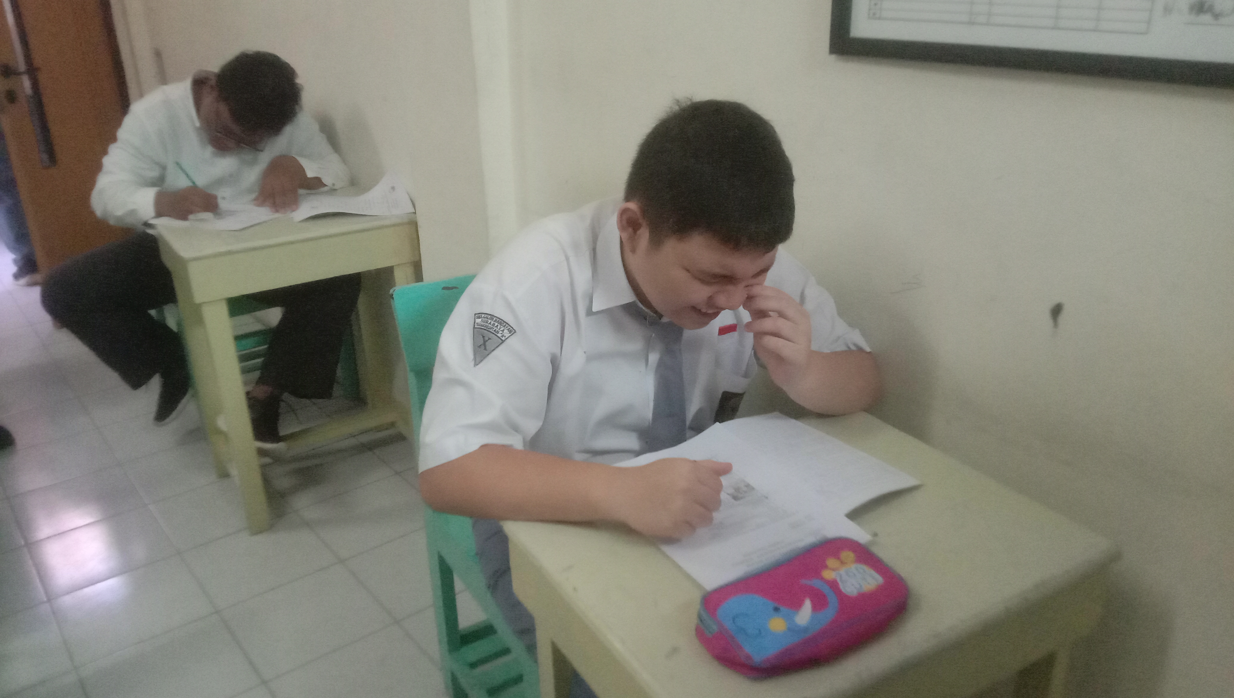 <p>megawasi UAS</p>