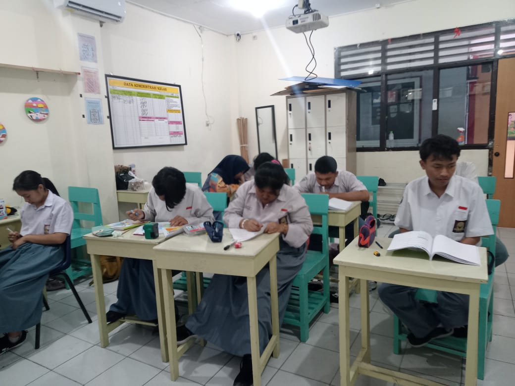 <p>Latihan Soal Persiapan SAT </p>