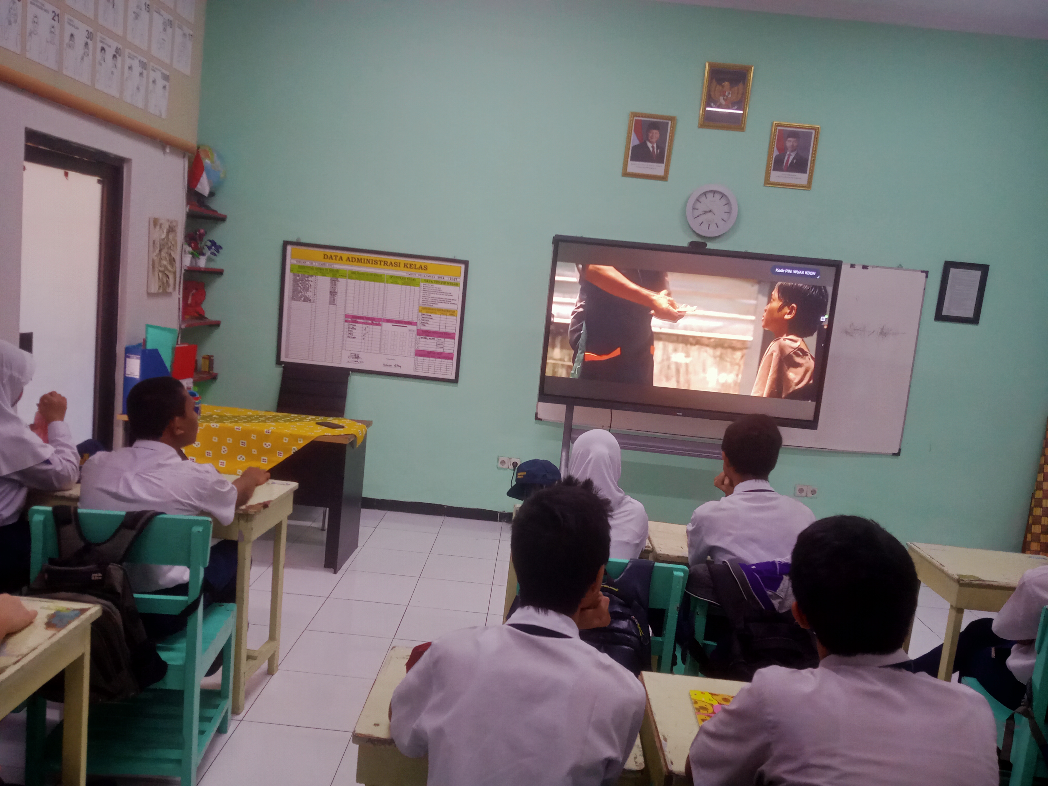<p>Berbuat baik bagi sesama serta dosa</p>
