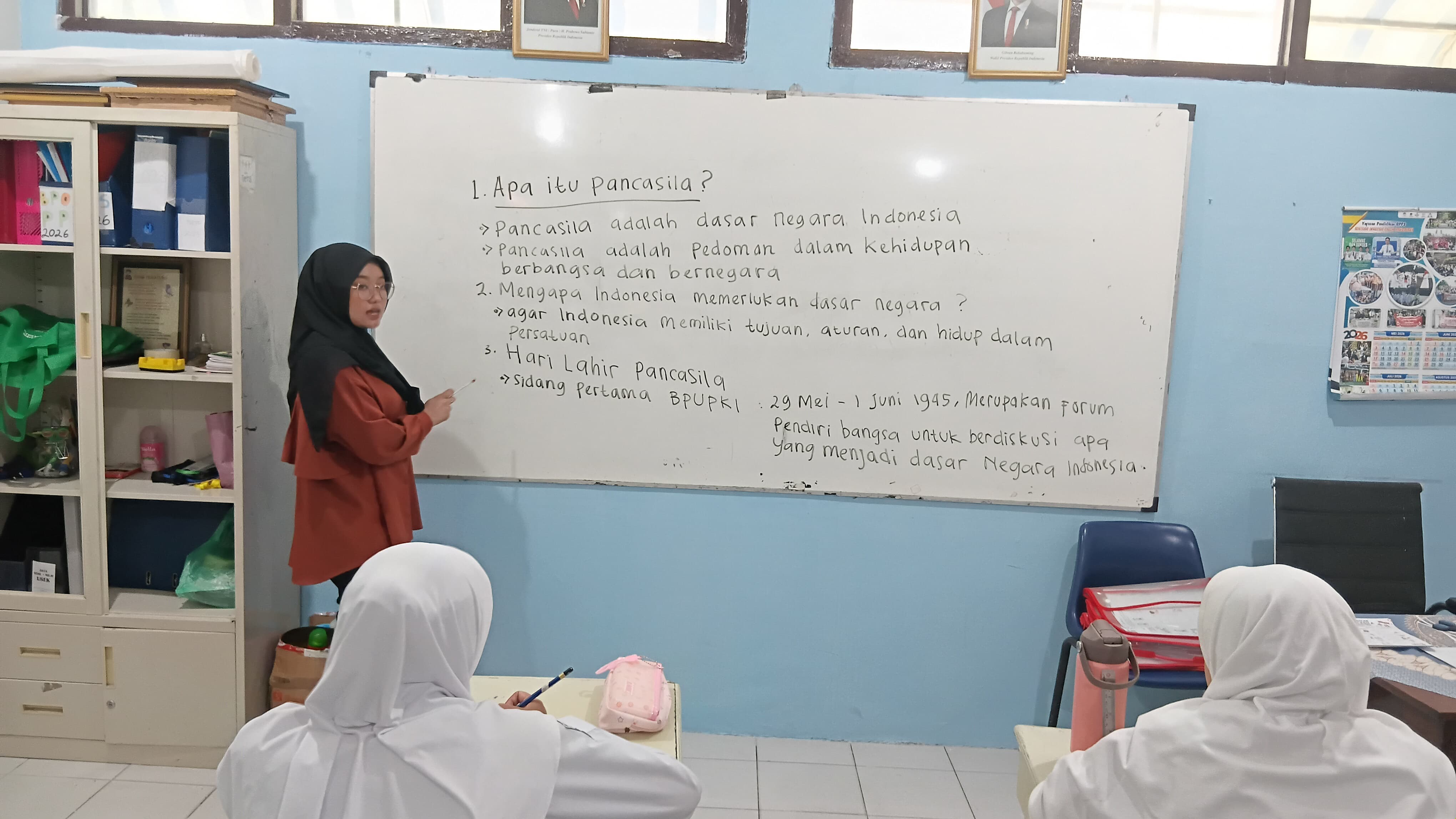 <p>Pancasila sebagai Dasar Negara, Tokoh Perumus Pancasila, dan Hari Lahir Pancasila</p>